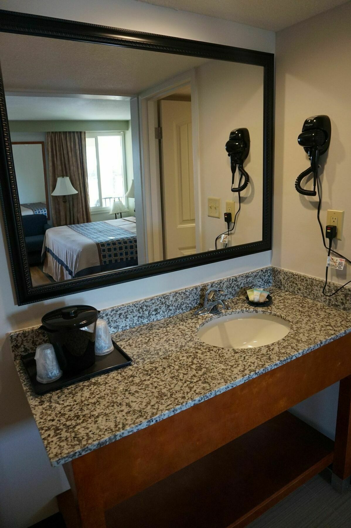 The Smart Stay Inn Сент-Огастин Экстерьер фото
